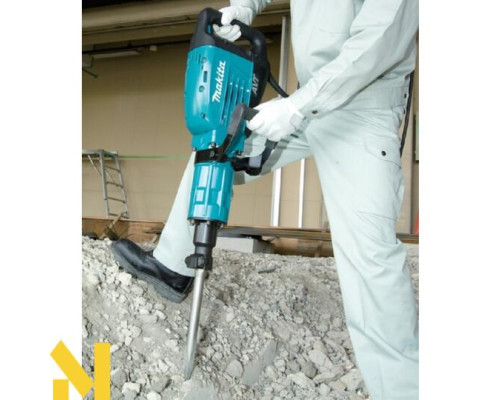Відбійний молоток Makita HM1317C