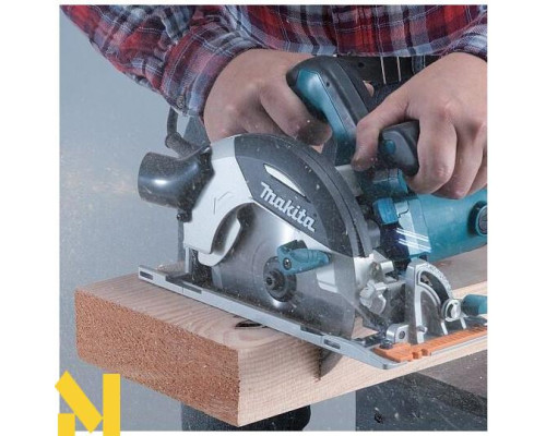 Пила дискова Makita HS 6101