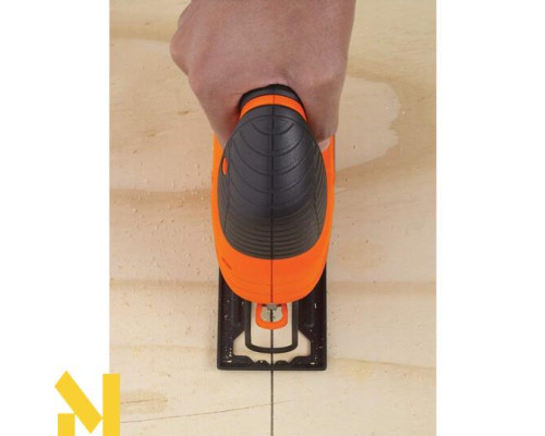 Лобзик електричний Black&Decker KS701E