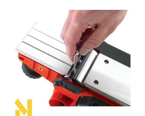 Рубанок електричний Black&Decker KW750K