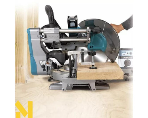 Пила торцювальна акумуляторна Makita LS003GZ (без АКБ та ЗП)