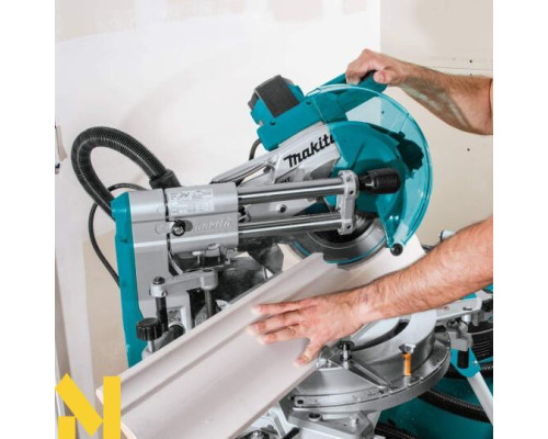 Пила торцювальна Makita LS1019L