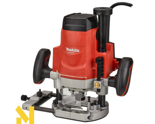 Фрезер Makita M3602