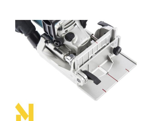 Фрезер Makita PJ7000