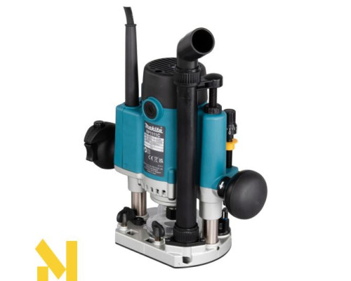 Фрезер Makita RP1111C