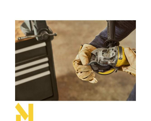 Болгарка (кутова шліфмашина) акумуляторна STANLEY FATMAX SFMCG700B (без АКБ та ЗП)