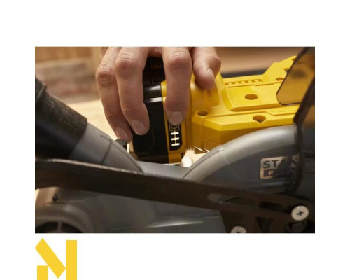 Пила торцювальна акумуляторна STANLEY FATMAX SFMCS701M1