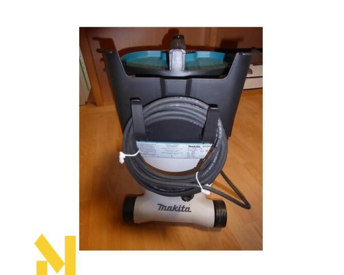 Пилосос Makita VC3012L