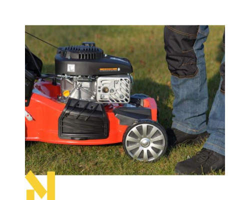 Газонокосарка бензинова Yato YT-85525