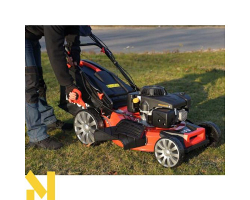 Газонокосарка бензинова Yato YT-85537